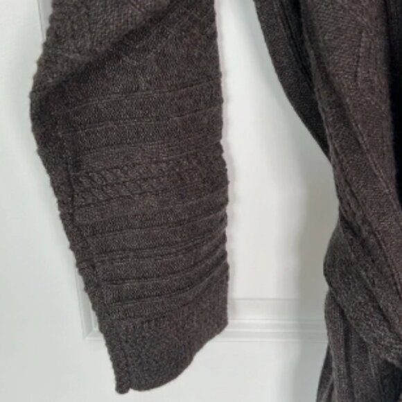 NWT Vici Exclusive x Fate Charcoal Cardigan. - Picture 5 of 6